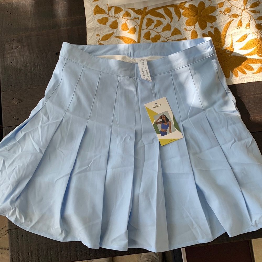 Brand new light blue Womens M tennis skirt with pocket